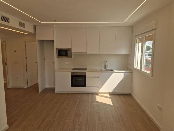 Продажа квартиры на Piso en Avenida de Ronda, 148, Tamarit - Playa Lissa, Santa Pola, Санта Пола
photo 1