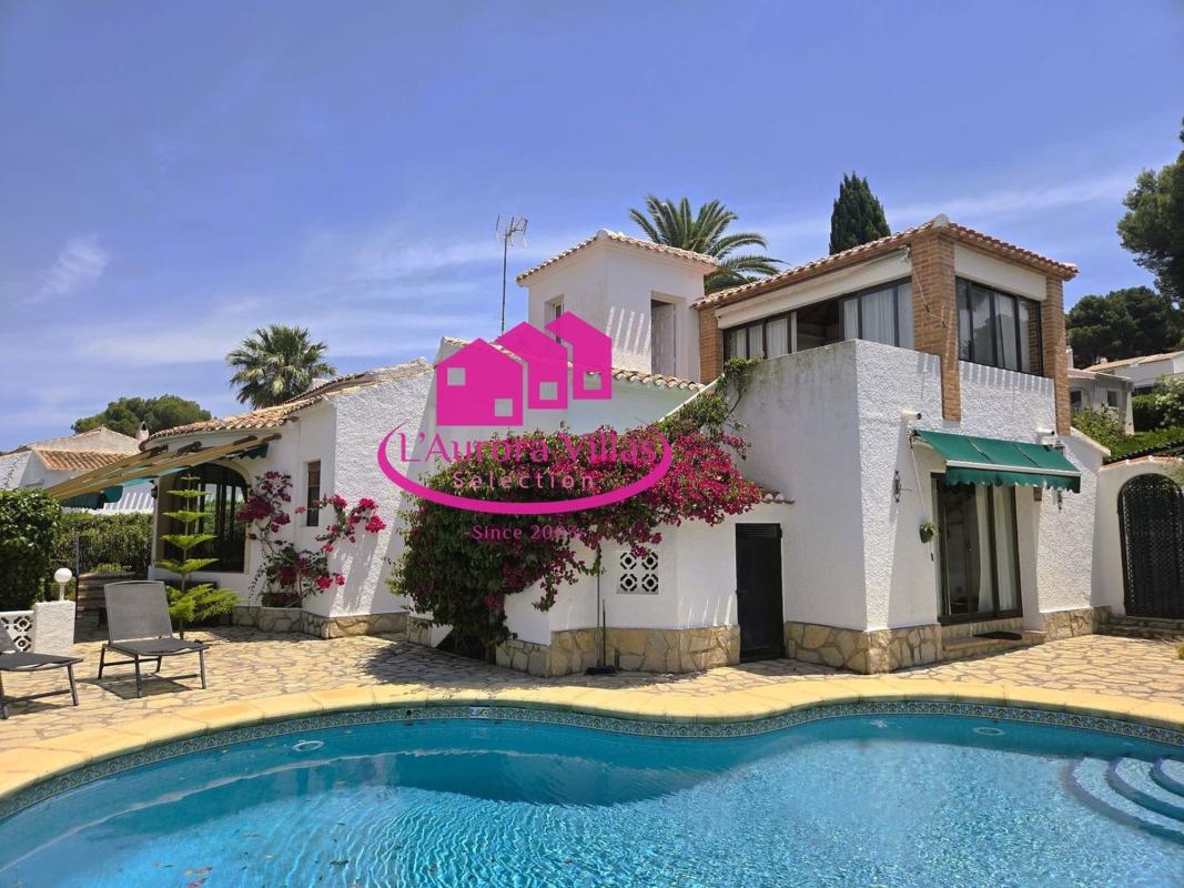 Properties for sale and rent in Spain photo 3