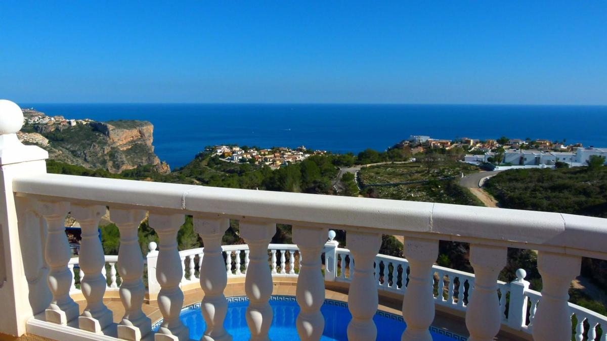 Properties for sale and rent in Spain photo 5