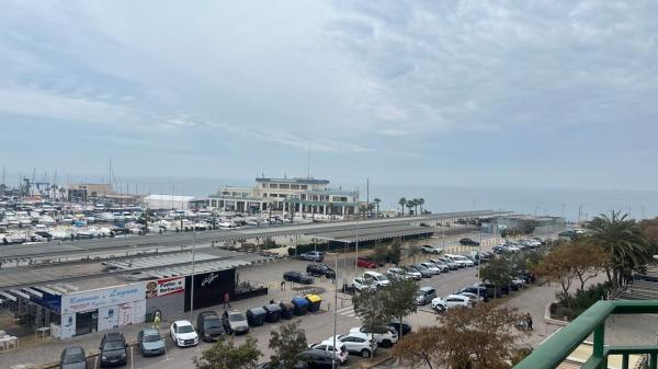 Продажа квартиры на Piso en Avenida Jesús Astondoa Santamaría, 6, Puerto, Santa Pola, Санта Пола
thumbnail 3
