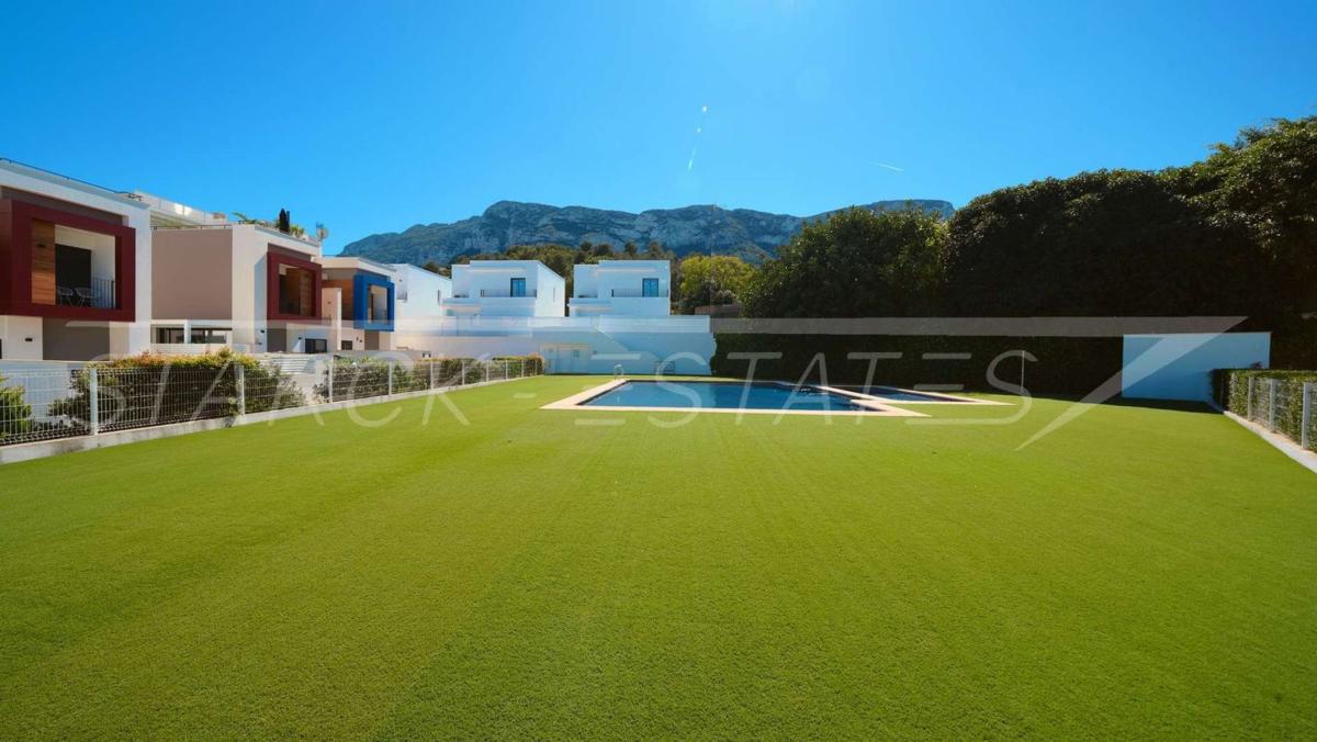 Продажа отдельного шале в Casa o chalet en El Montgó, Denia, Дения photo 5
