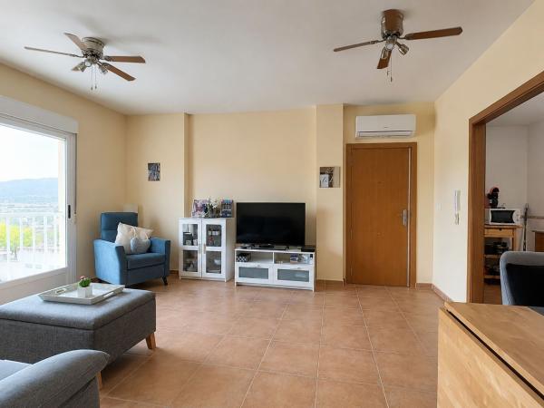Sale of flat in Piso en Hondón de los Frailes, Hondón de los Frailes
thumbnail 3