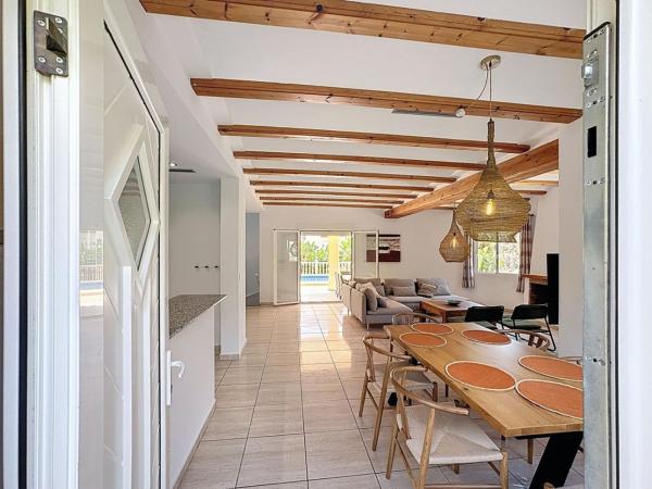 Частный шале на продаже в  Casa o chalet en Zona Encinas, 128, Cumbre del Sol, Benitachell, Бенитачель photo 4