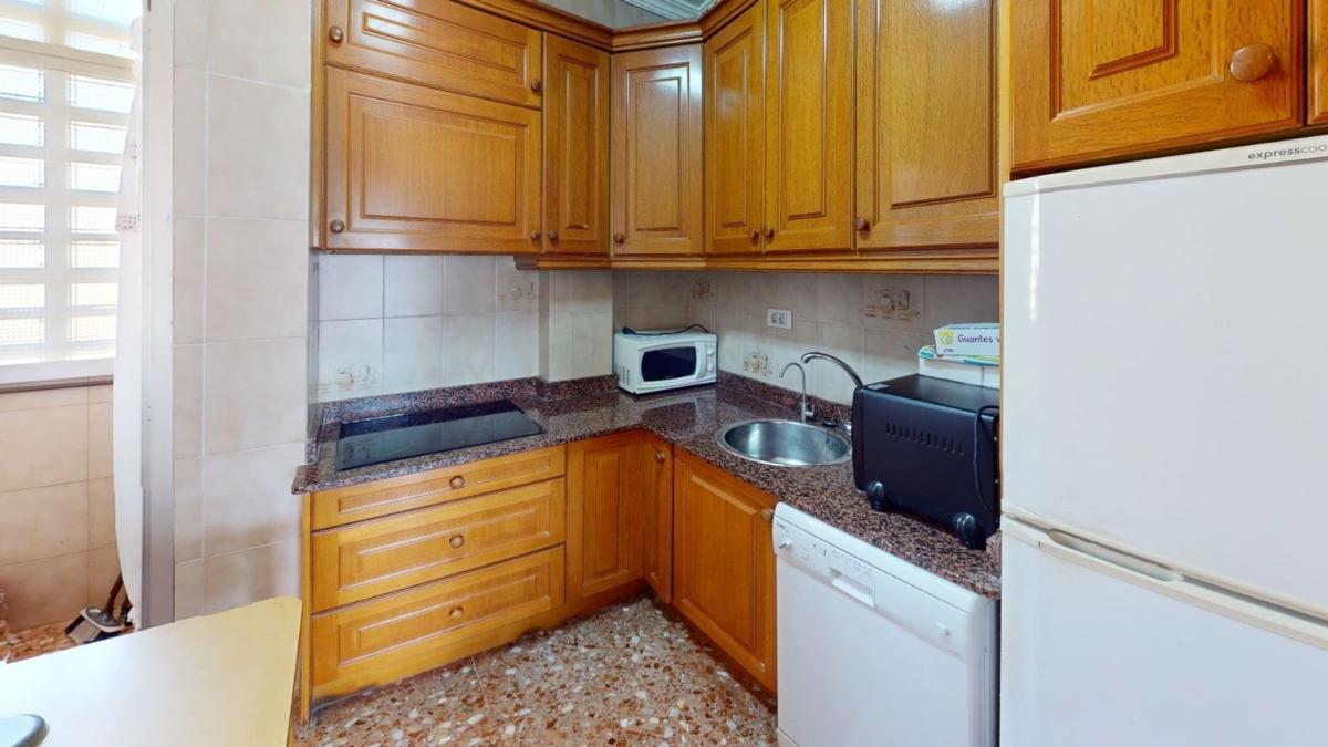 Venta de piso en Piso en Calle Indalecio Prieto, Plà del Bon Repòs-La Goteta, Alicante / Alacant, Alicante / Alacant
 photo 4