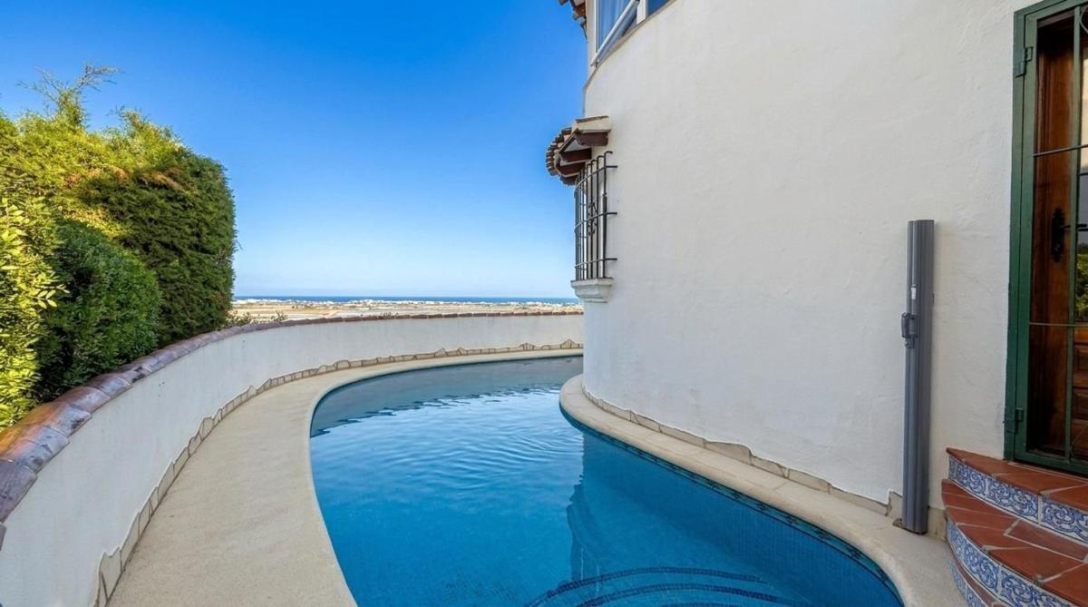 Sale of independent chalet in Casa o chalet en Devesses - Monte Pego, Denia, Denia
photo 5