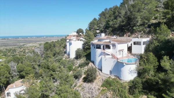 Chalet independiente en venta en Casa o chalet en Pego, Pego
photo 1