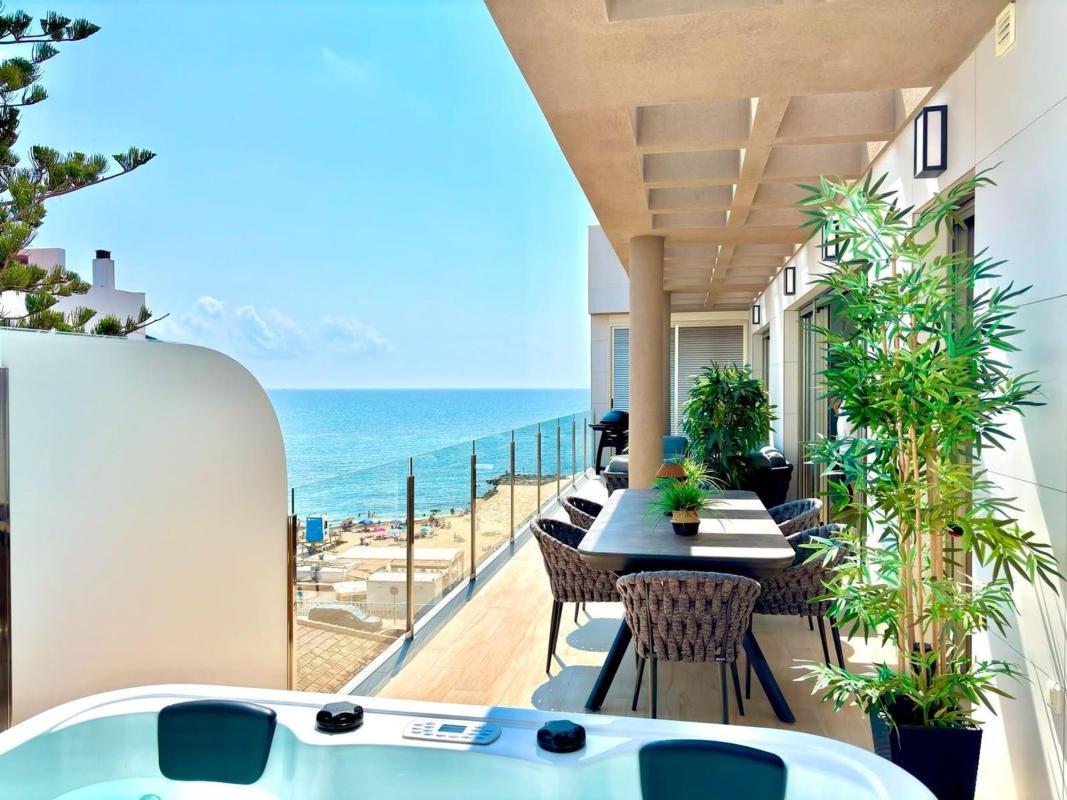 Penthouse sale in Ático en Playa de los Locos, Torrevieja, Torrevieja photo 1