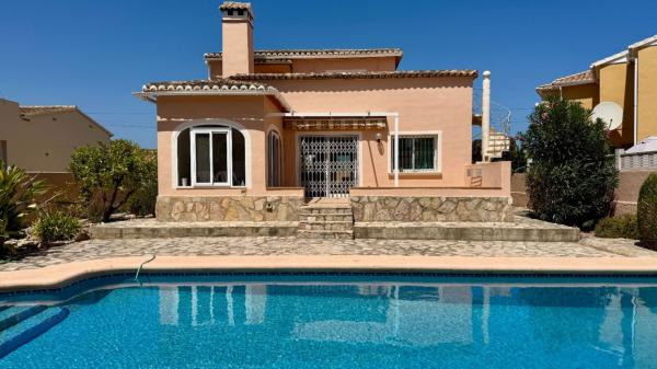 Chalet independiente en venta en Casa o chalet en Els Poblets, Els Poblets
photo 1
