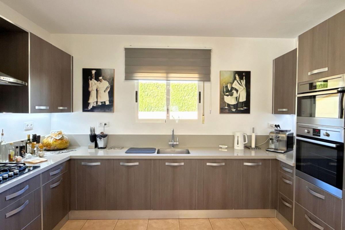 Sale of independent chalet in Casa o chalet en Cala Advocat - Baladrar, Benissa, Benissa
 photo 5