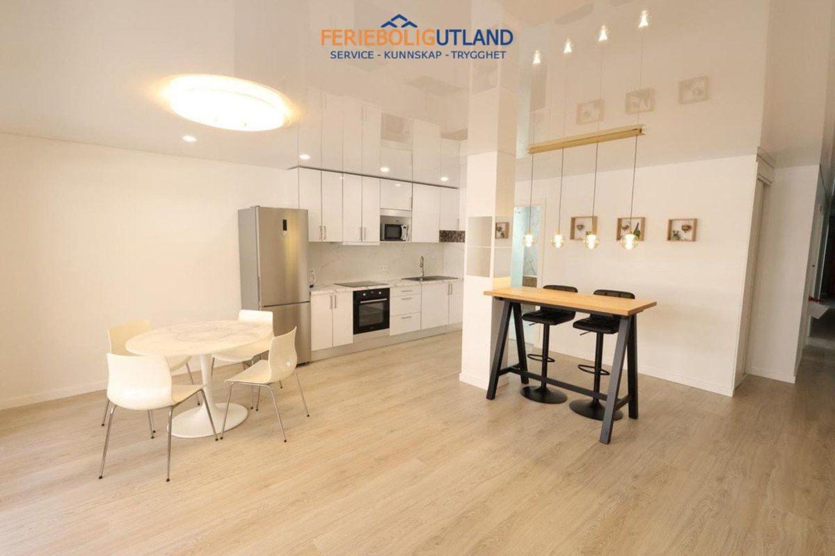 Sale of apartment in Piso en Calle San Miguel de Salinas, El Acequión, Torrevieja, Torrevieja
photo 1