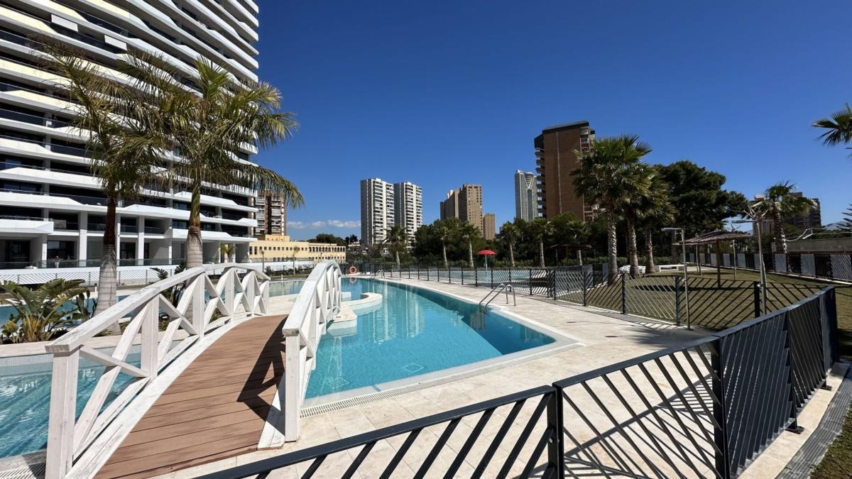 Venta de piso en Piso en Avenida de Benissa, 2, Playa de Poniente, Benidorm, Benidorm
photo 3