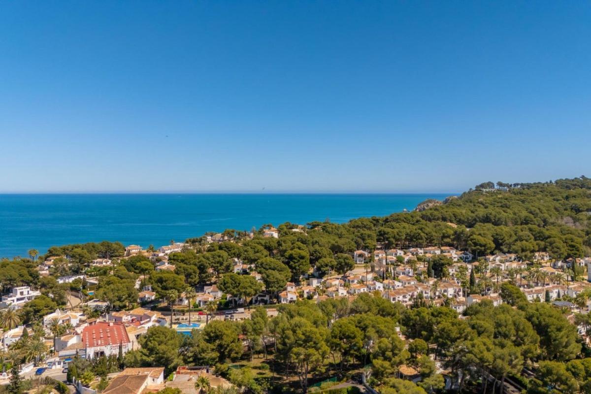 Properties for sale and rent in Spain photo 2