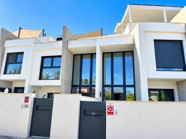 Chalet adosado en L'Albir, Alfaz del Pi thumbnail 2