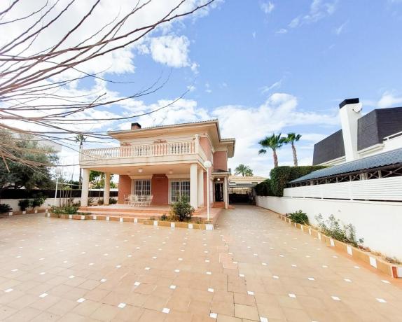 Casa o chalet independiente en Ciudad Jardín, Elche / Elx photo 1