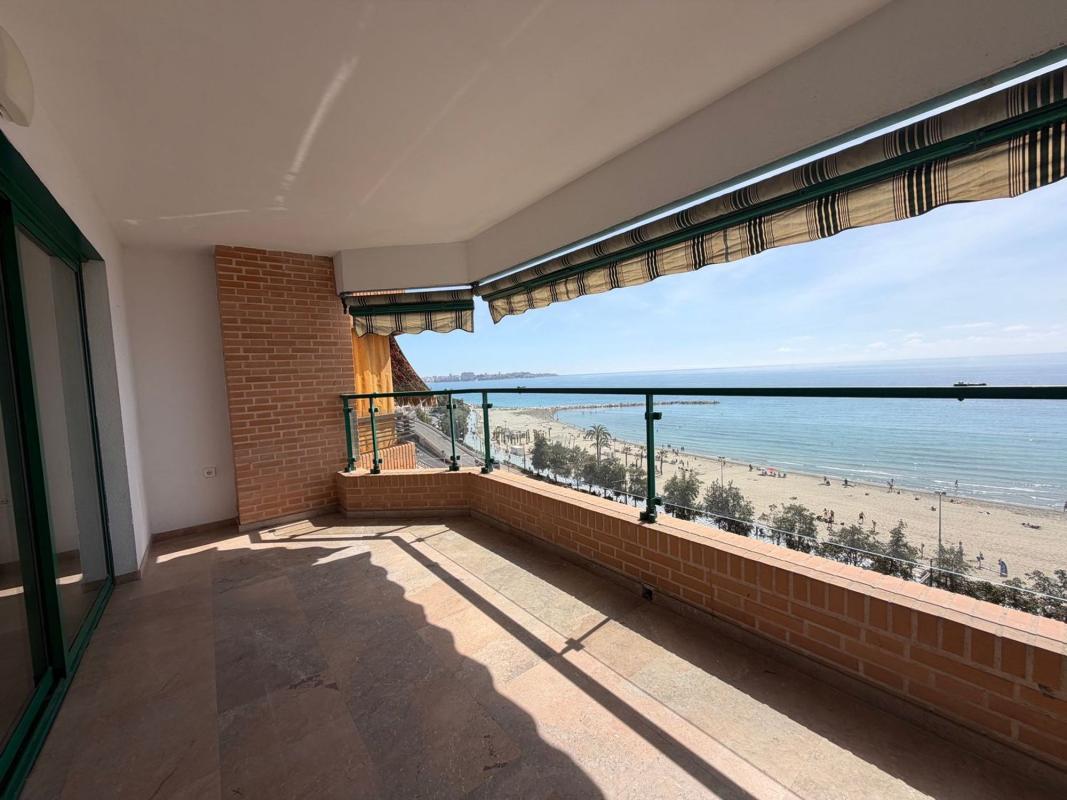 Sale of apartment in Piso en Calle de la Virgen del Socorro, Raval Roig-Virgen del Socorro, Alicante / Alacant, Alicante
photo 2