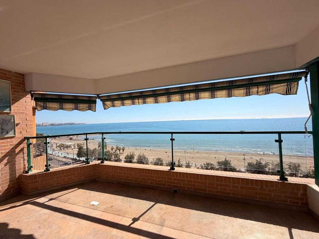 Sale of apartment in Piso en Calle de la Virgen del Socorro, Raval Roig-Virgen del Socorro, Alicante / Alacant, Alicante
photo 5