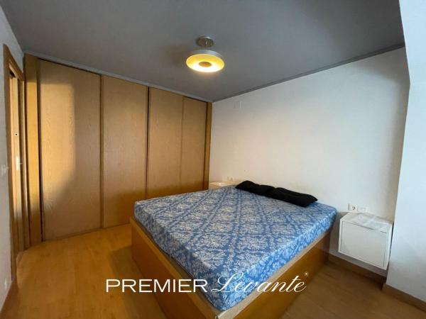 Продажа квартиры на Piso en Calle Gasset y Artime, 29, Carolinas Altas, Alicante / Alacant, Аликанте / Алакант
 photo 4