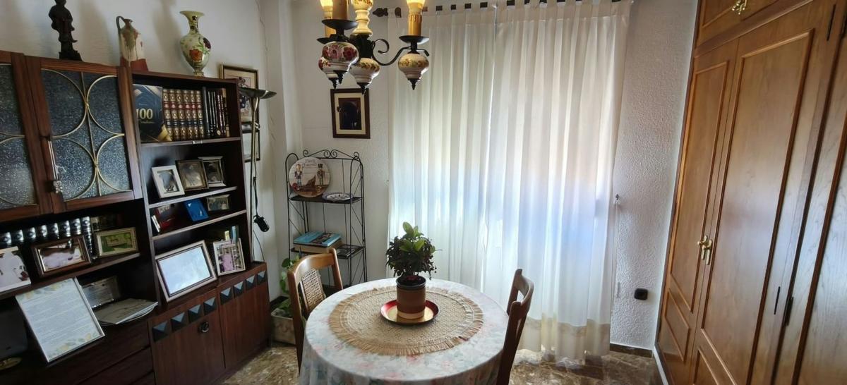 Venta de piso en Piso en Benalúa, Alicante / Alacant, Alicante / Alacant
photo 5