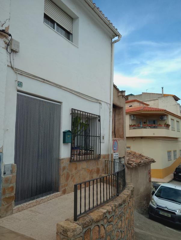 Propiedades en venta y alquiler en España photo 2