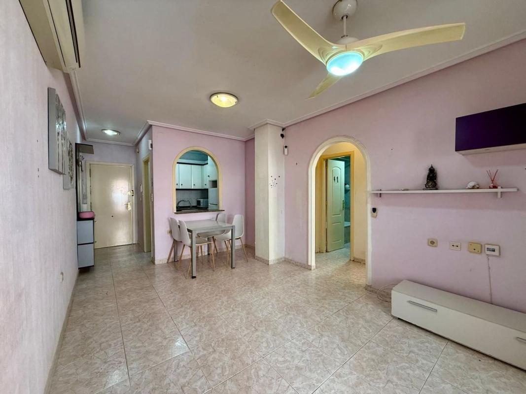 Продажа квартиры на Piso en Avenida Habaneras - Curva de Palangre, Torrevieja, Торревьеха
photo 5