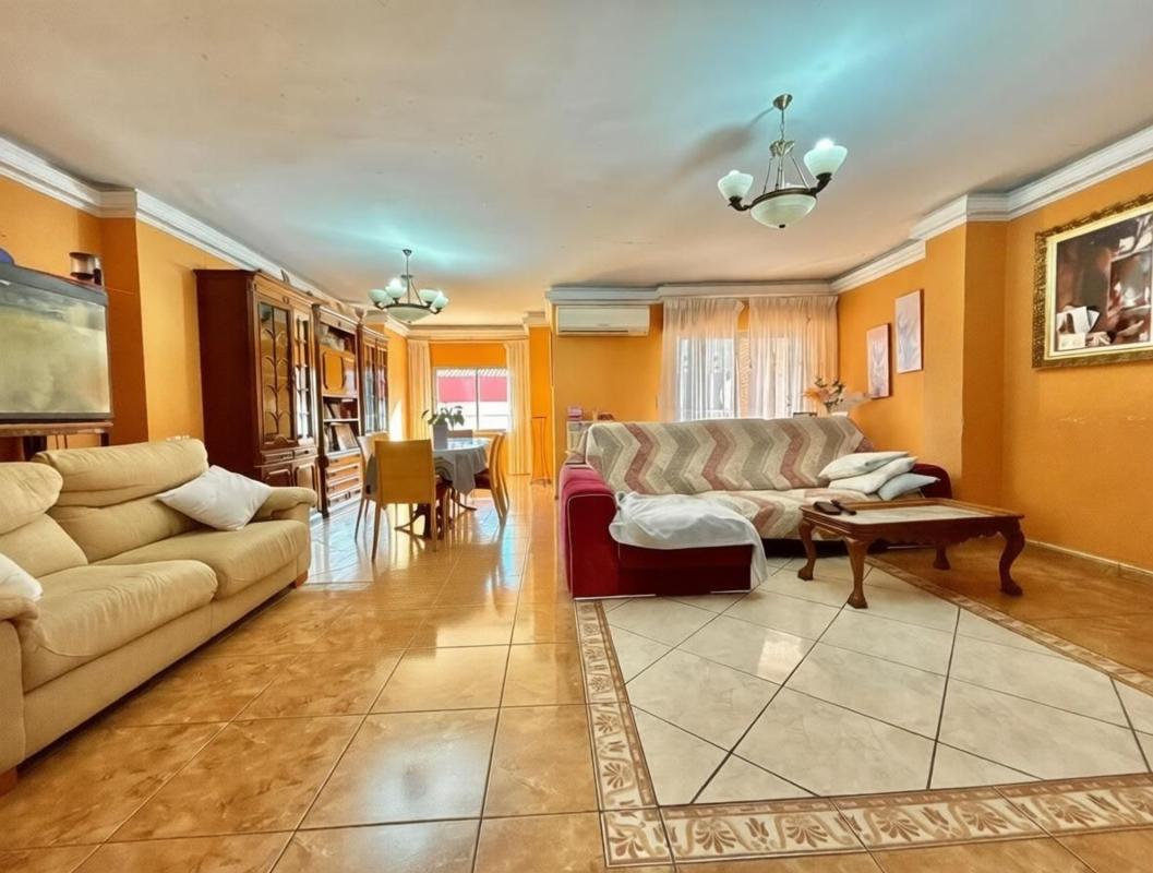 Недвижимость на продажу и в аренду в Испании photo 1
