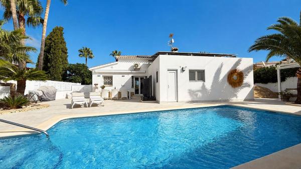 Casa o chalet independiente en El Montgó, Denia photo 1