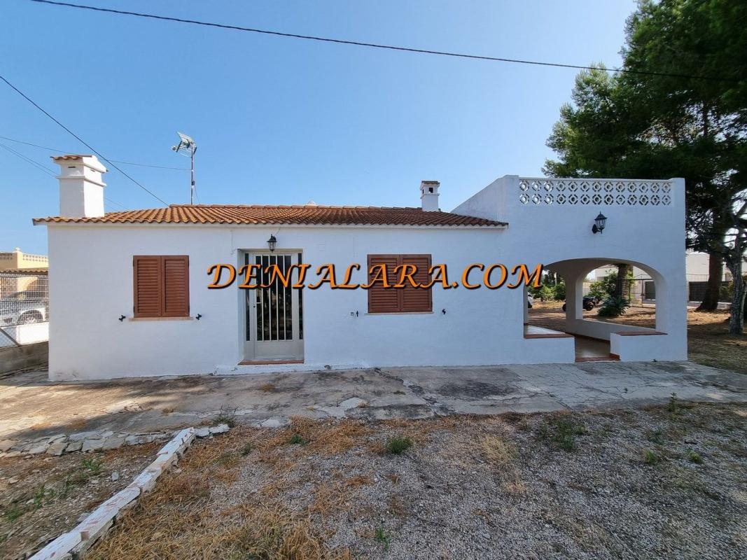 Sale of independent chalet in Casa o chalet en Els Poblets, Els Poblets
photo 1