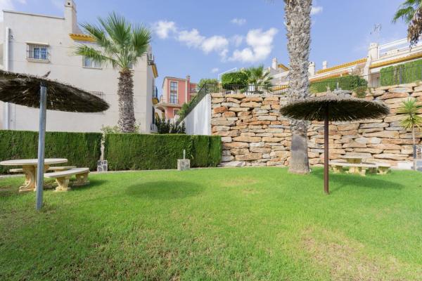 Sale of flat in Piso en Avenida Ramblas de Oleza, Las Ramblas, Orihuela, Orihuela
 photo 4