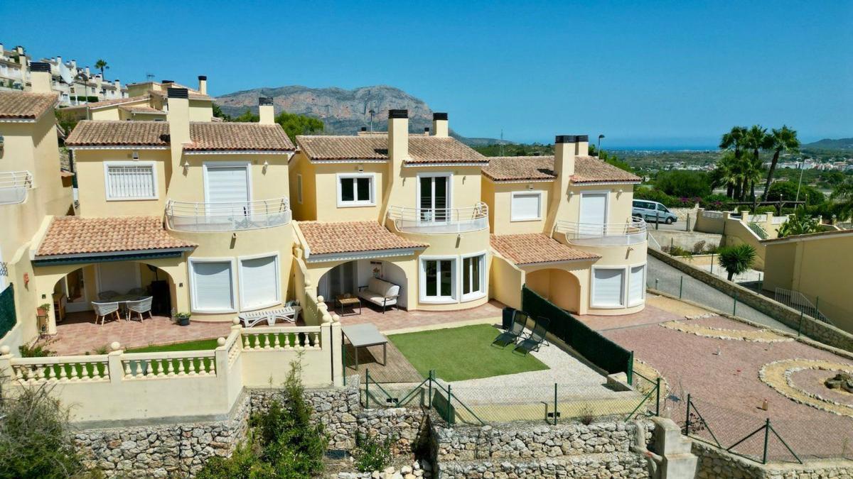 Propiedades en venta y alquiler en España photo 1