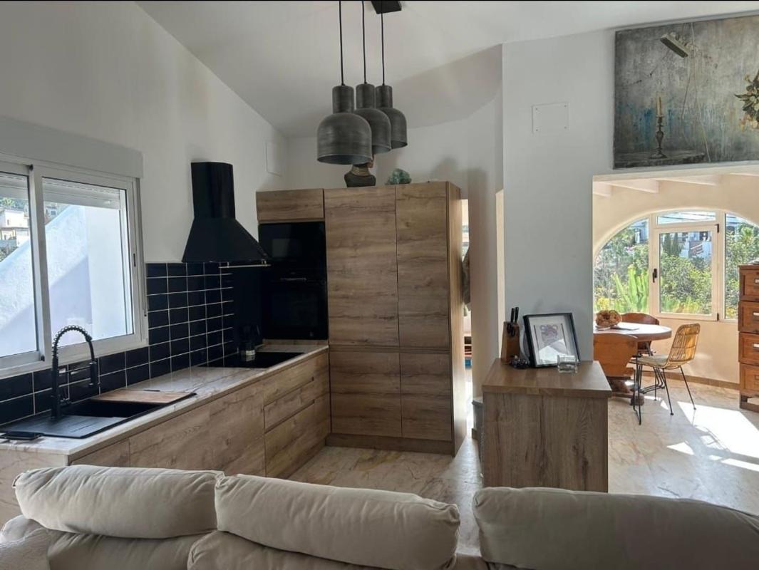 Properties for sale and rent in Spain photo 1