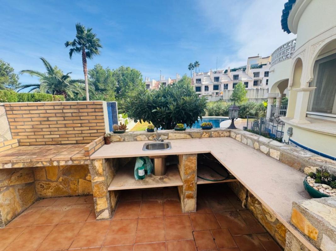 Properties for sale and rent in Spain photo 5