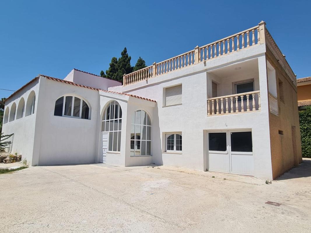 Properties for sale and rent in Spain photo 4