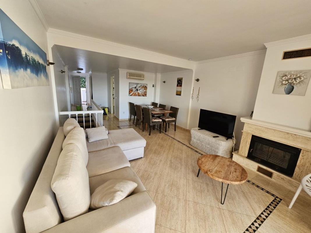 Sale of apartment in Piso en Pinar de Advocat-Cometa, Moraira, Moraira
photo 5