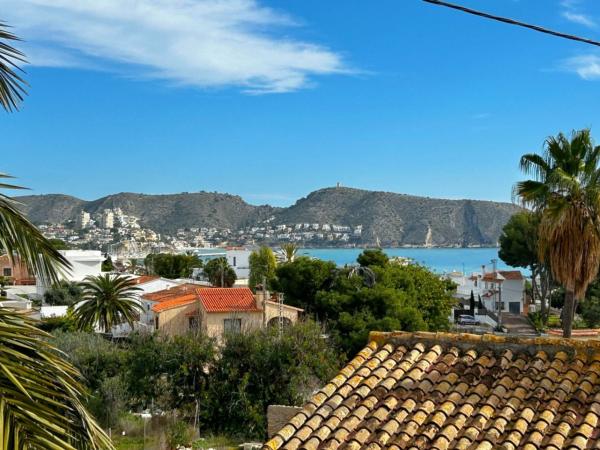 Independent chalet for sale in Casa o chalet en Moravit-Cap Blanc, Moraira, Moraira
photo 1