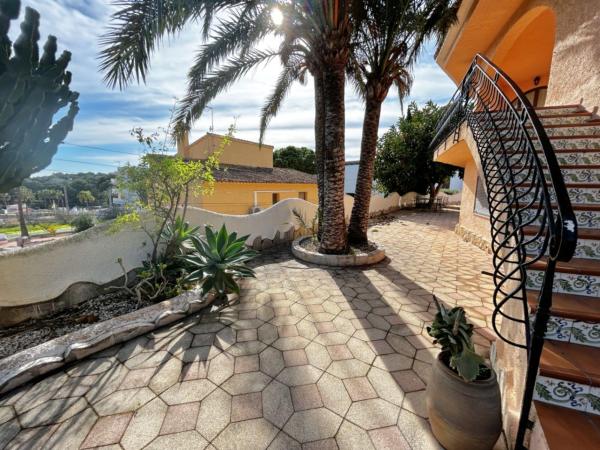 Independent chalet for sale in Casa o chalet en Moravit-Cap Blanc, Moraira, Moraira
 photo 4