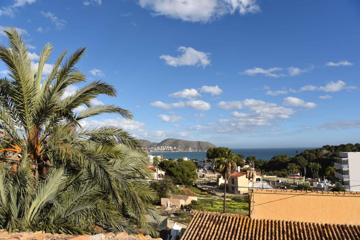 Properties for sale and rent in Spain photo 2