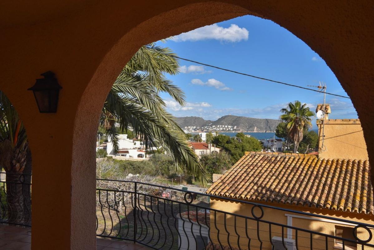 Properties for sale and rent in Spain photo 3