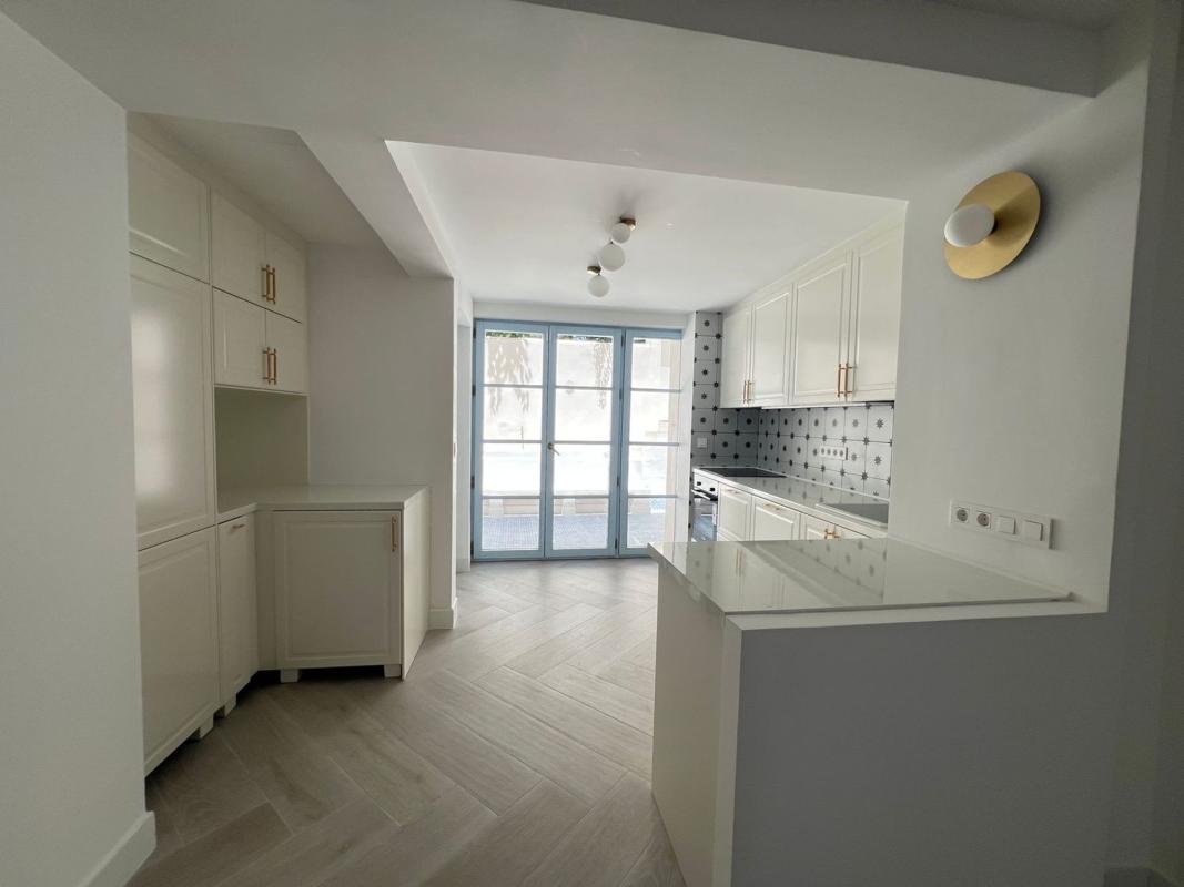 Properties for sale and rent in Spain photo 1