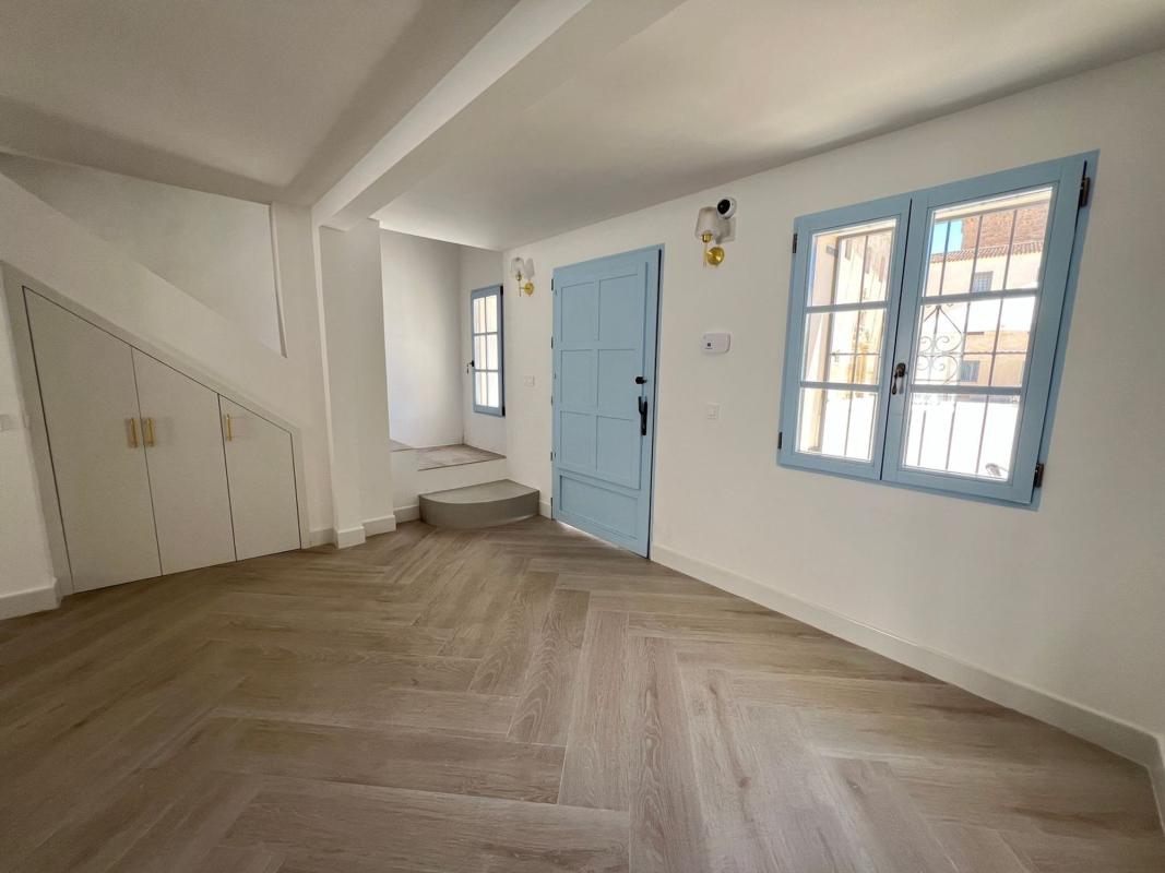 Properties for sale and rent in Spain photo 4