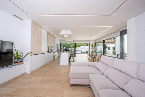 Casa o chalet independiente en Calle Riu Verd, Castalla photo 1