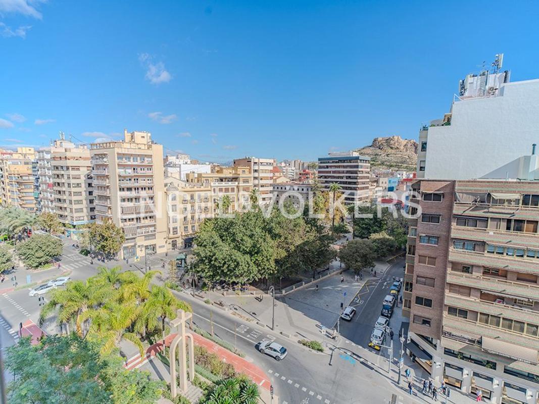 Sale of apartment in Piso en Avenida del Doctor Gadea, 27, Ensanche-Diputación, Alicante / Alacant, Alicante
 photo 3