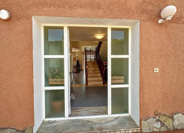 Частный шале на продаже в Casa o chalet en Calle Adelfas, 94, Cumbre del Sol, Benitachell, Бенитачель thumbnail 3