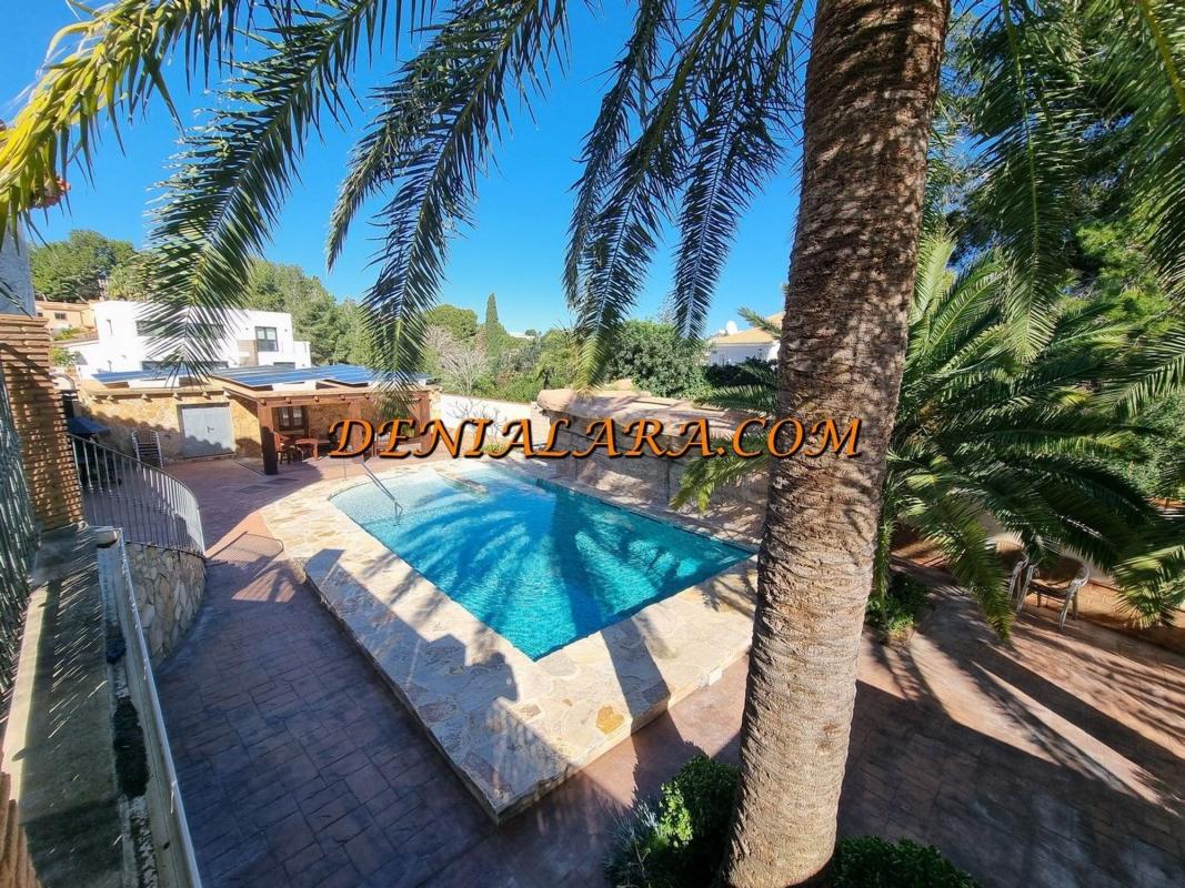 Продажа отдельного шале в Casa o chalet en El Montgó, Denia, Дения photo 4