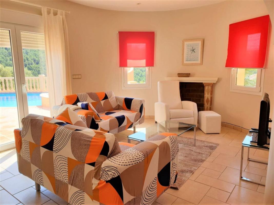 Продажа отдельного шале в  Casa o chalet en Sol de Este - Puerta Fenicia, Jávea/Xàbia, Хавья/Хабия photo 2