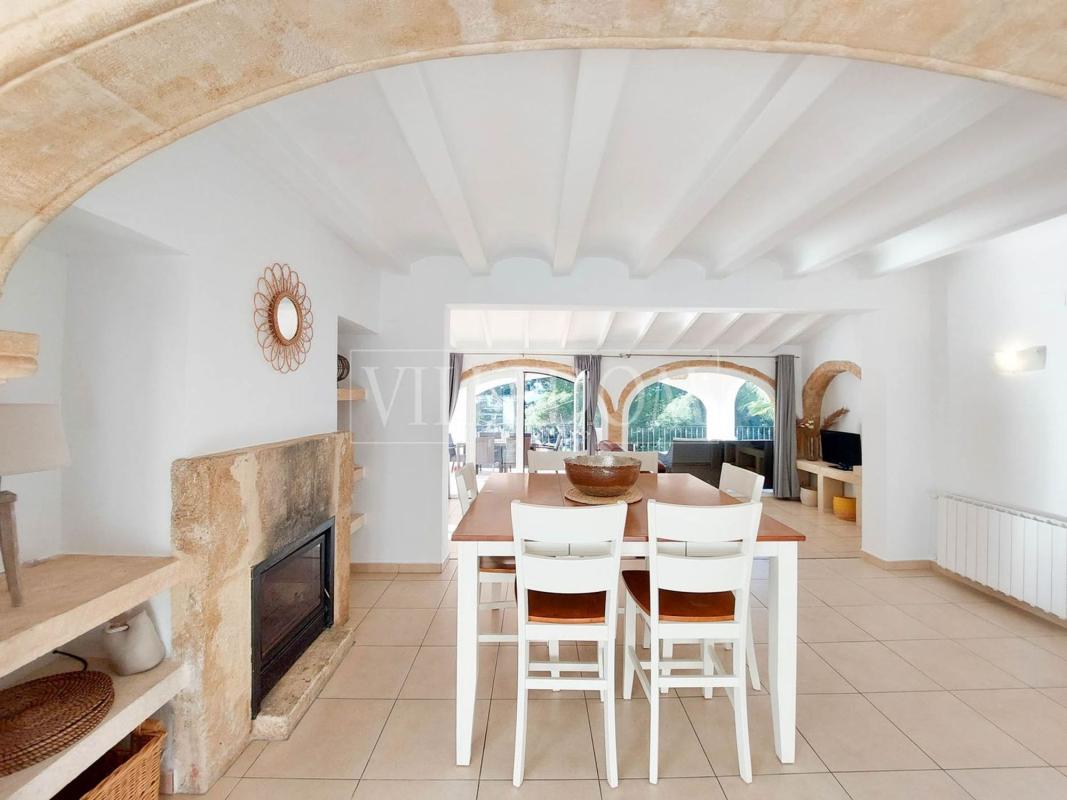 Properties for sale and rent in Spain photo 4