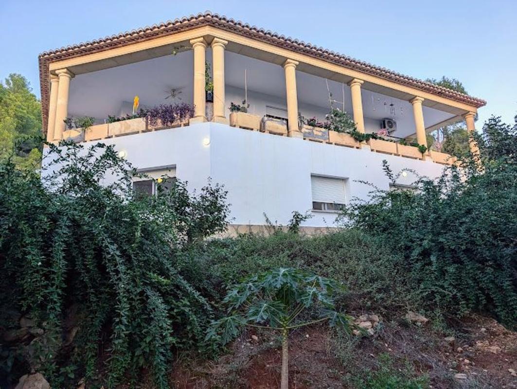 Properties for sale and rent in Spain photo 5