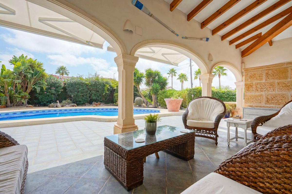 Properties for sale and rent in Spain photo 5