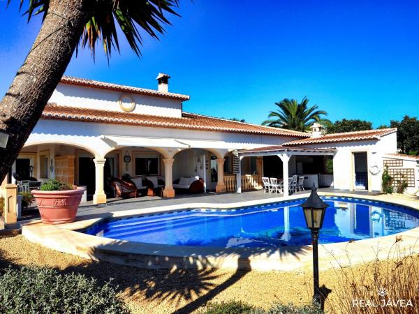 Casa o chalet independiente en Calle Tadorna s/n, La Granadella - Costa Nova, Jávea/Xàbia photo 1