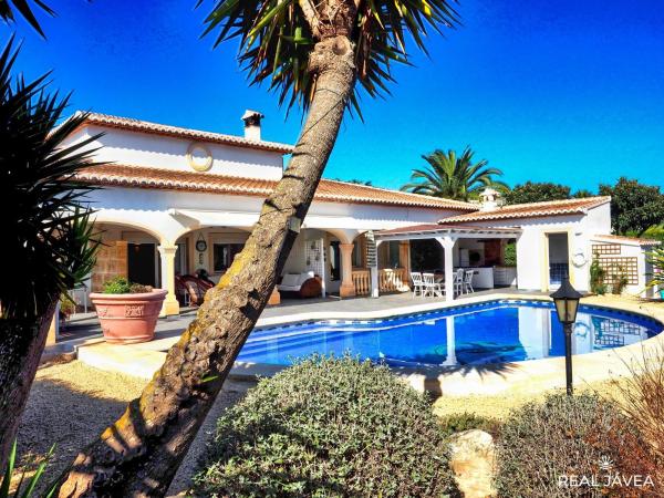 Casa o chalet independiente en Calle Tadorna s/n, La Granadella - Costa Nova, Jávea/Xàbia thumbnail 2