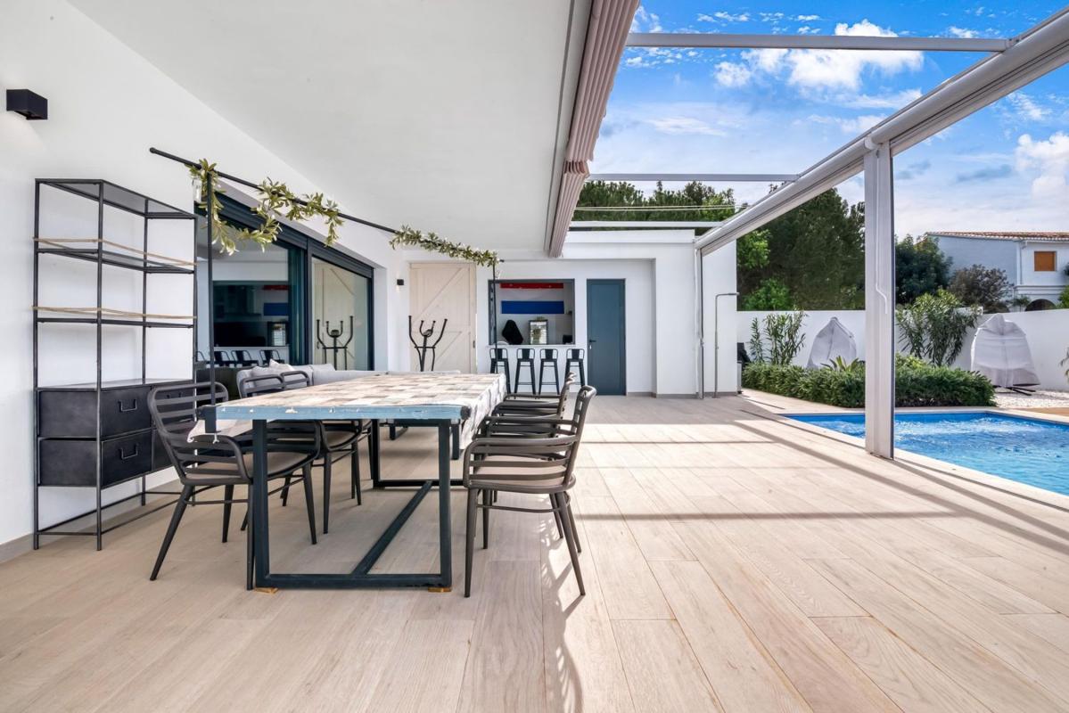 Properties for sale and rent in Spain photo 3